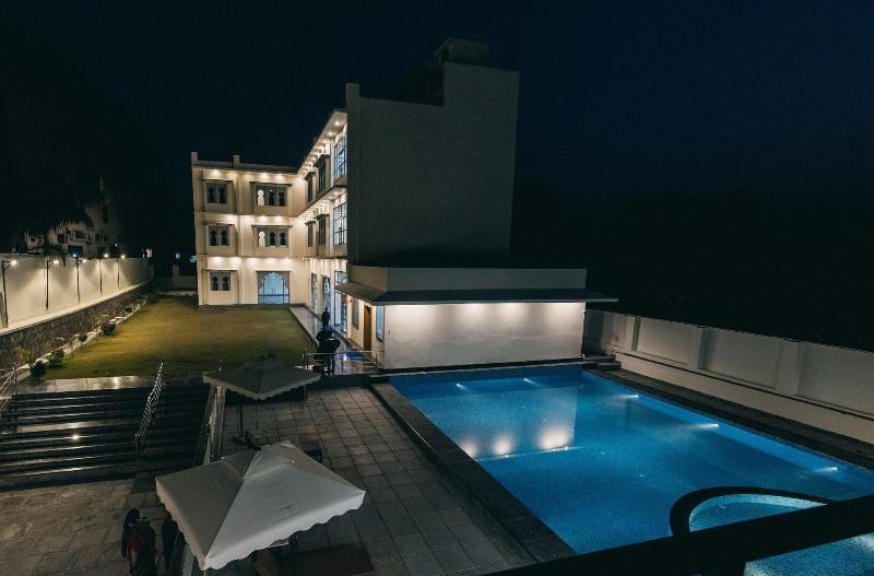 Serenity Hill Resort Spa image