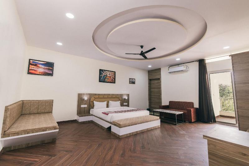 Serenity Hill Resort Spa image