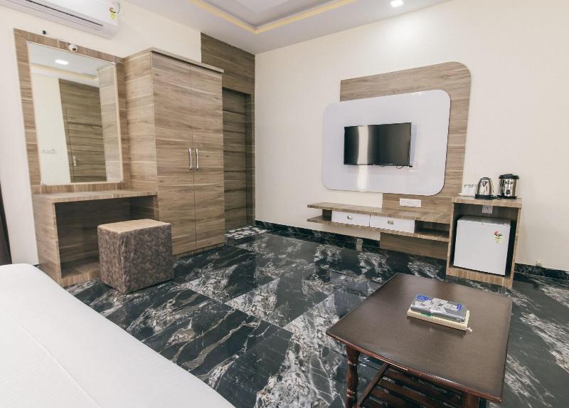 Serenity Hill Resort Spa image