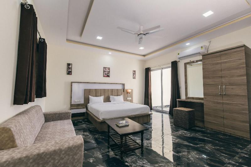 Serenity Hill Resort Spa image