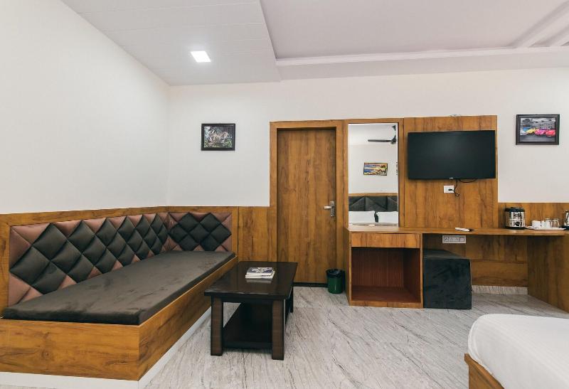 Serenity Hill Resort Spa image