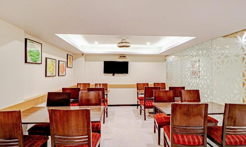 Treebo Galaxy Rooms image