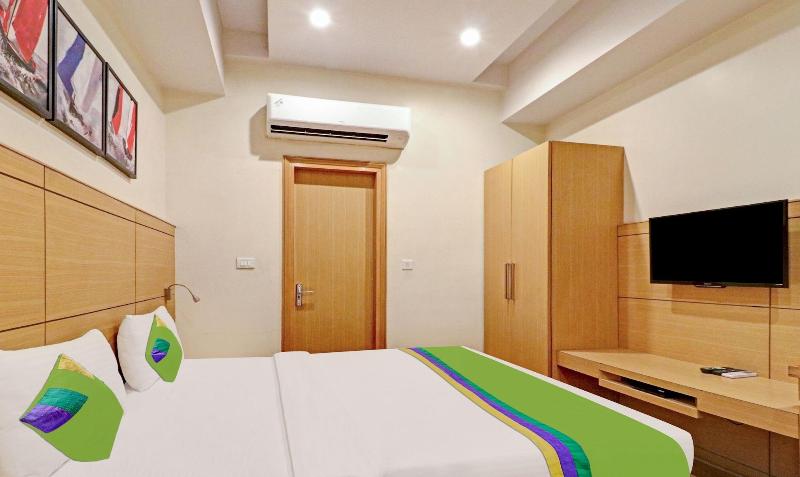 Treebo Galaxy Rooms image