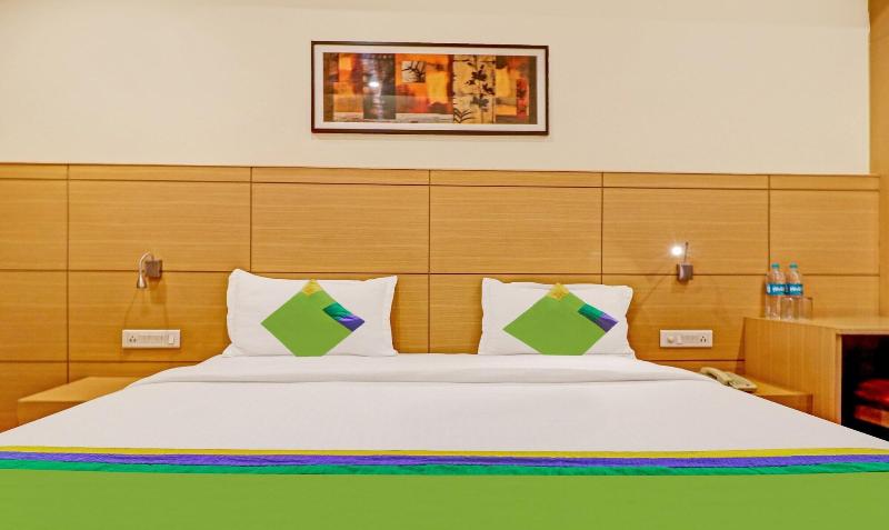 Treebo Galaxy Rooms image