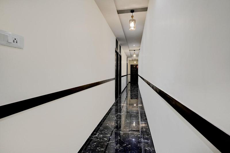 Fabexpress Golden Sands Inn image