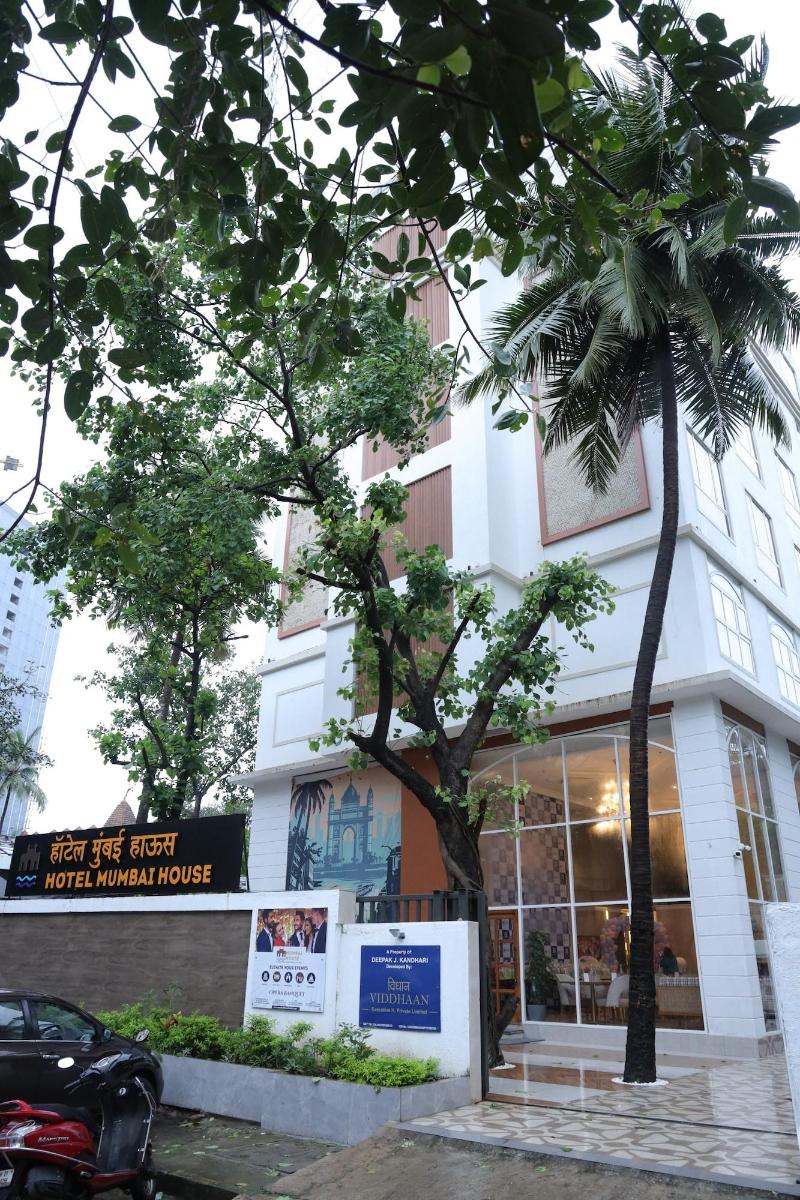 Hotel Mumbai House Mindspace Malad image
