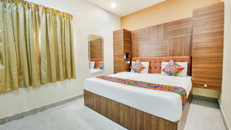 Fabhotel Mrv Inn image