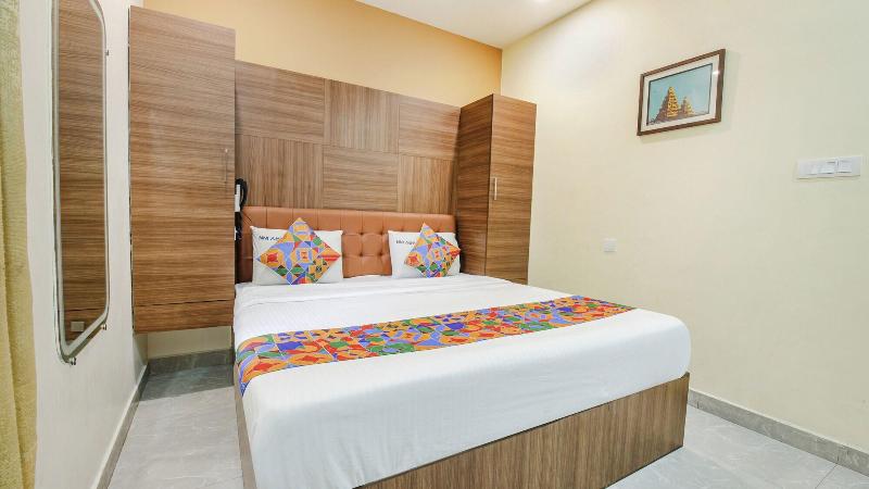 Fabhotel Mrv Inn image