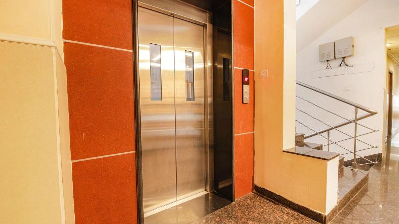 Fabhotel Mrv Inn image
