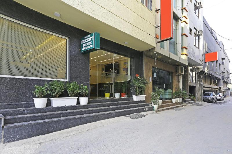 Hotel Decent Suites Delhi Airport image