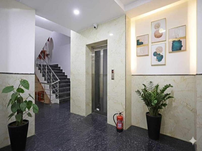 Hotel Decent Suites Delhi Airport image