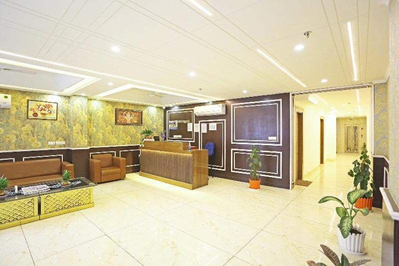 Hotel Decent Suites Delhi Airport image