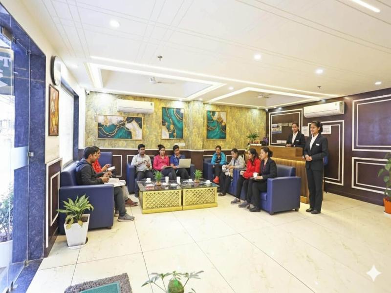 Hotel Decent Suites Delhi Airport image