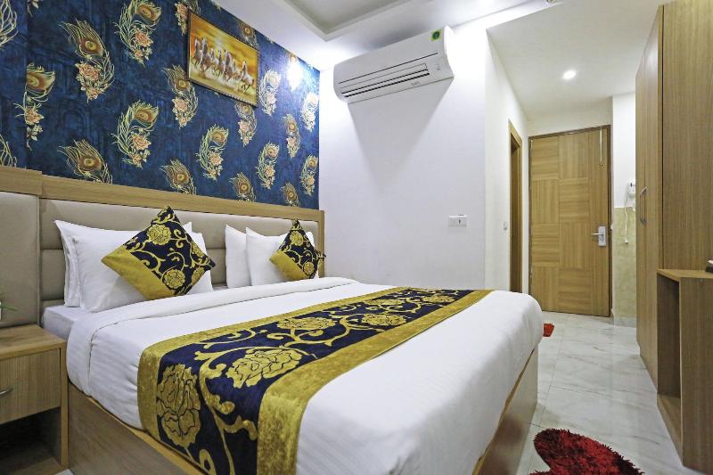 Hotel Decent Suites Delhi Airport image