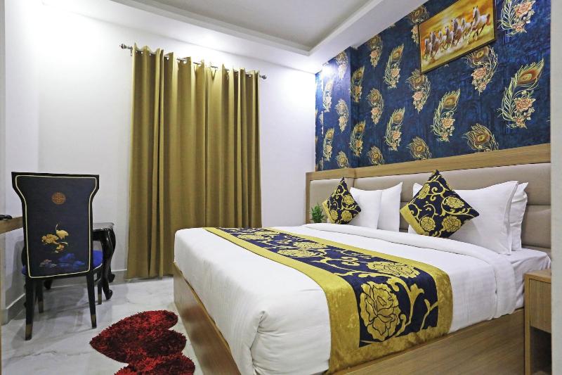 Hotel Decent Suites Delhi Airport image