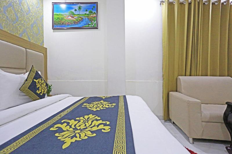 Hotel Decent Suites Delhi Airport image