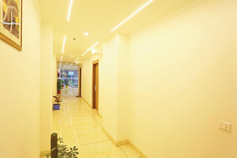 Hotel Decent Suites Delhi Airport image