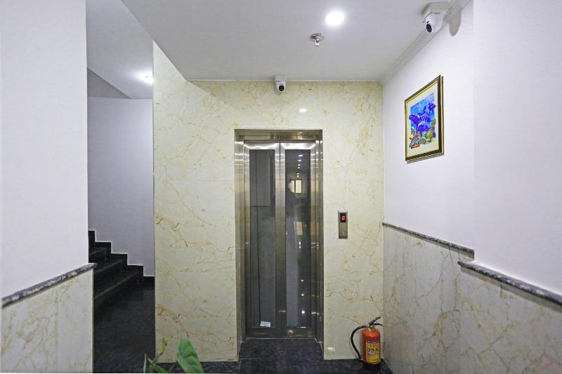 Hotel Decent Suites Delhi Airport image