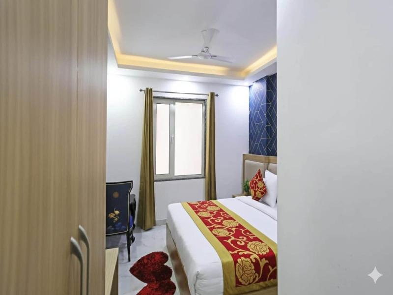 Hotel Decent Suites Delhi Airport image
