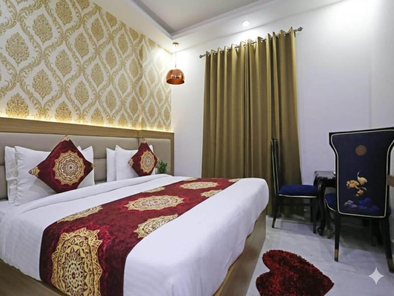 Hotel Decent Suites Delhi Airport image