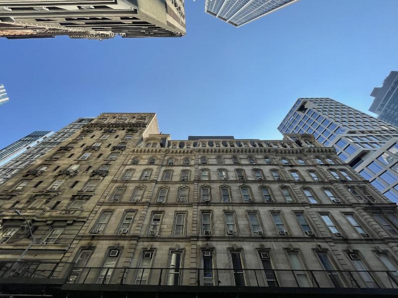 Hotel And The City Midtown image