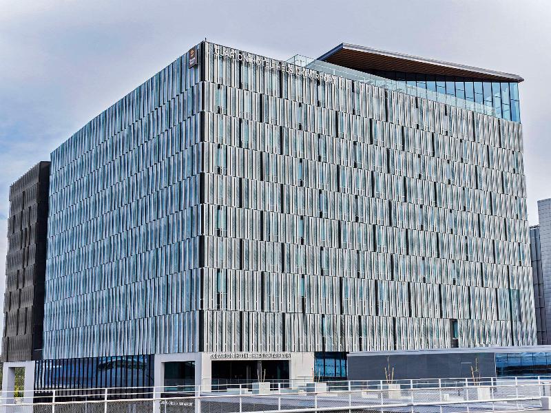 Clarion Hotel Helsinki Airport image