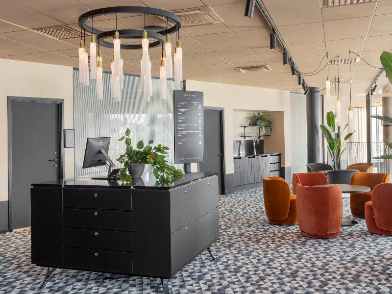 Clarion Hotel Karlatornet image