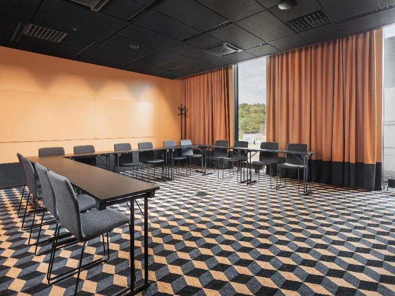 Clarion Hotel Karlatornet image