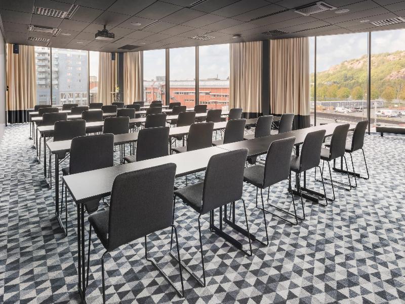 Clarion Hotel Karlatornet image