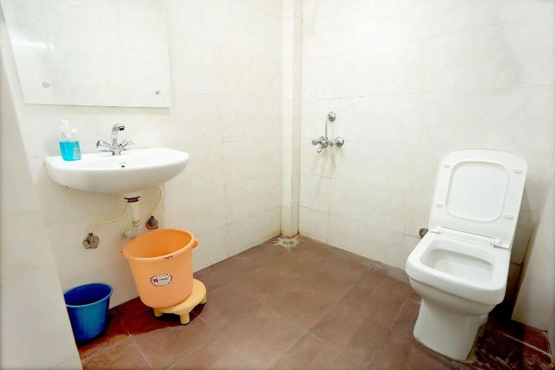 Gupta Residency Near Noida Sector 50 Metro Station image