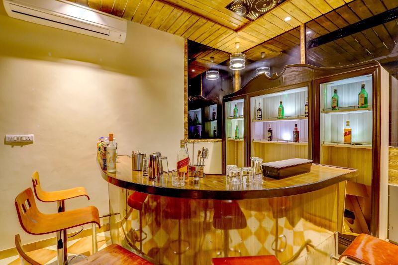 Hotel Shree Nanda image