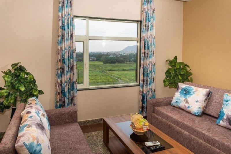 Hotel Shree Nanda image