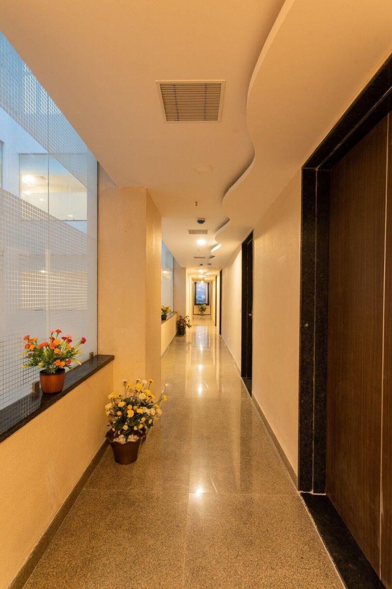 Hotel Shree Nanda image