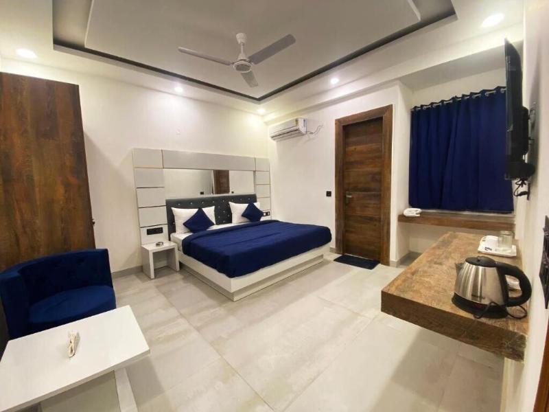 Hotel Metro Stay By F9 Hotels image