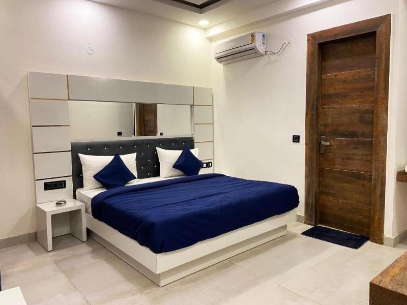 Hotel Metro Stay By F9 Hotels image