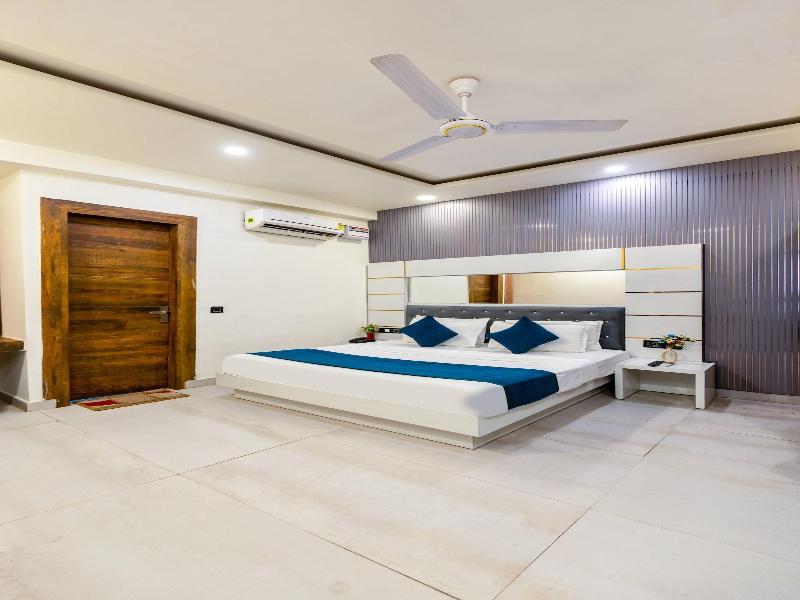 Hotel Metro Stay By F9 Hotels image