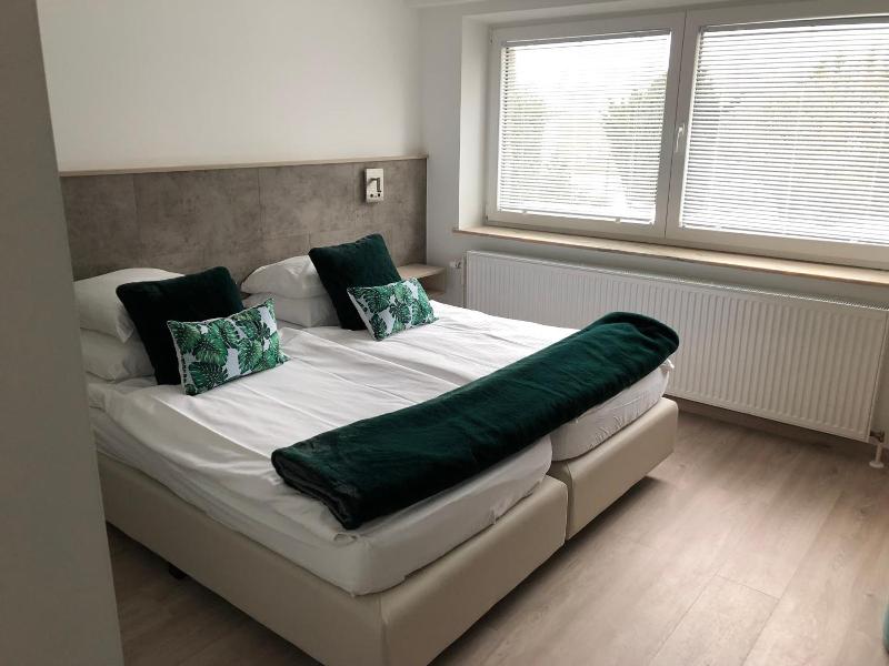 Hotel Hotleu image