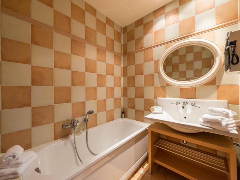 Hotel Hotleu image