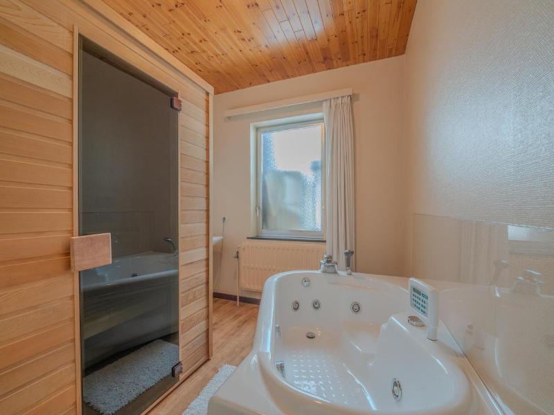 Hotel Hotleu image