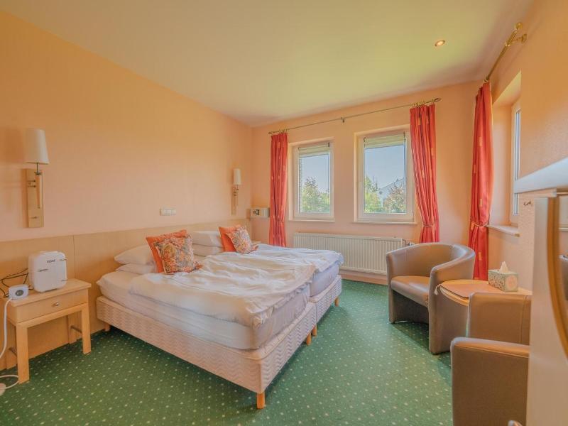 Hotel Hotleu image