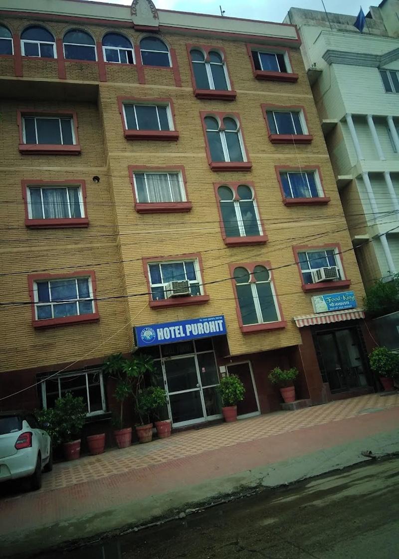 Hotel Purohit — general view