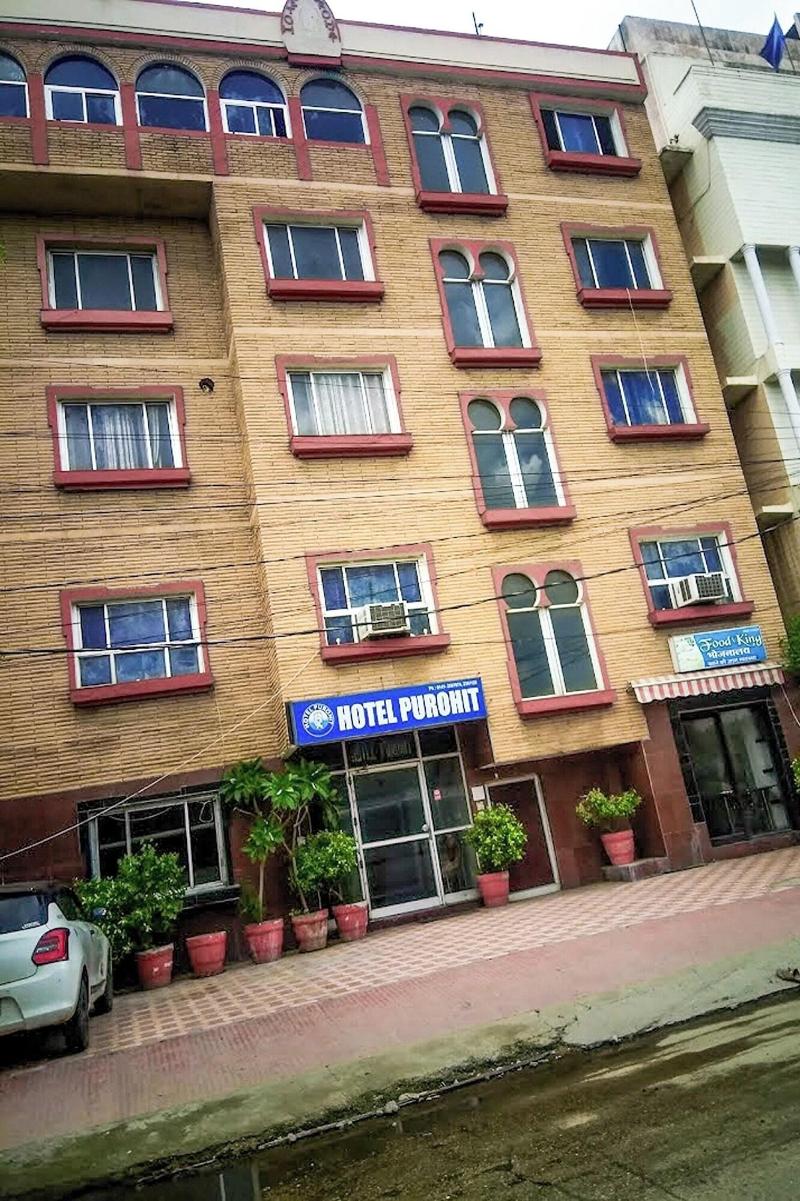 Hotel Purohit — general view