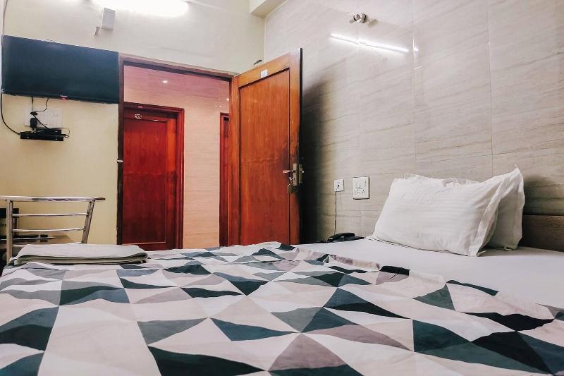 Hotel Purohit image