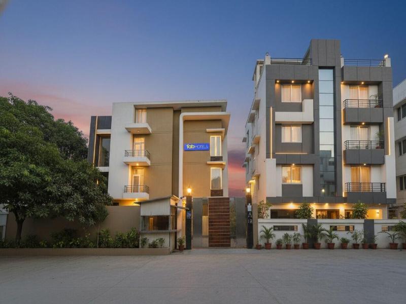 Fabhotel Pine Tree image
