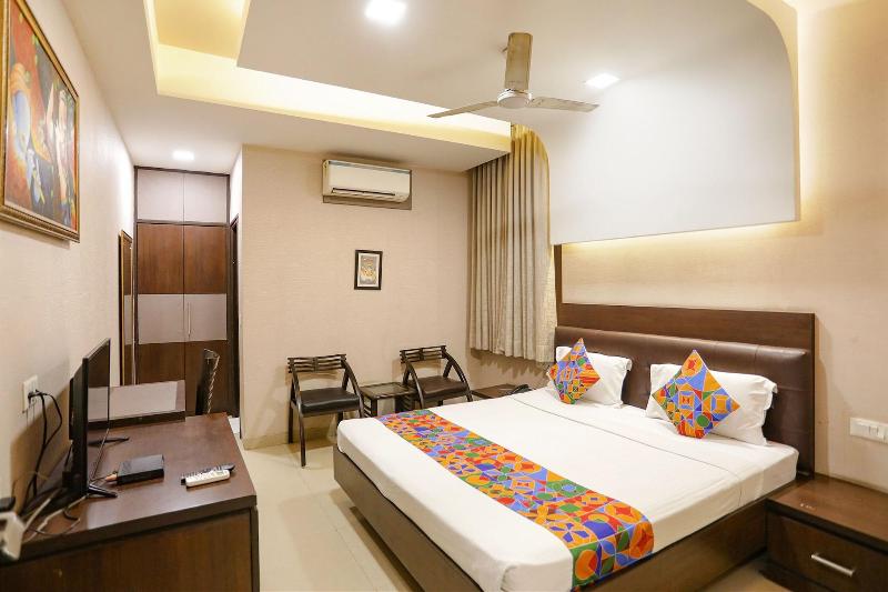 Fabhotel Pine Tree image