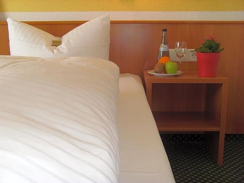 Hotel Restaurant Engel image