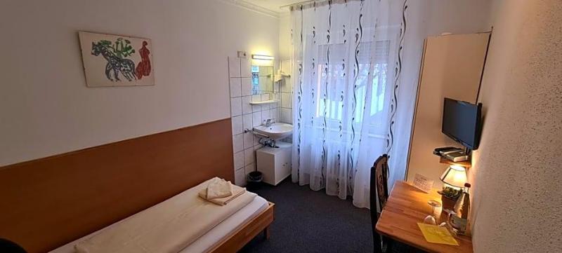 Hotel Lamm image