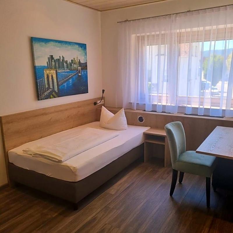 Hotel Restaurant Krone image