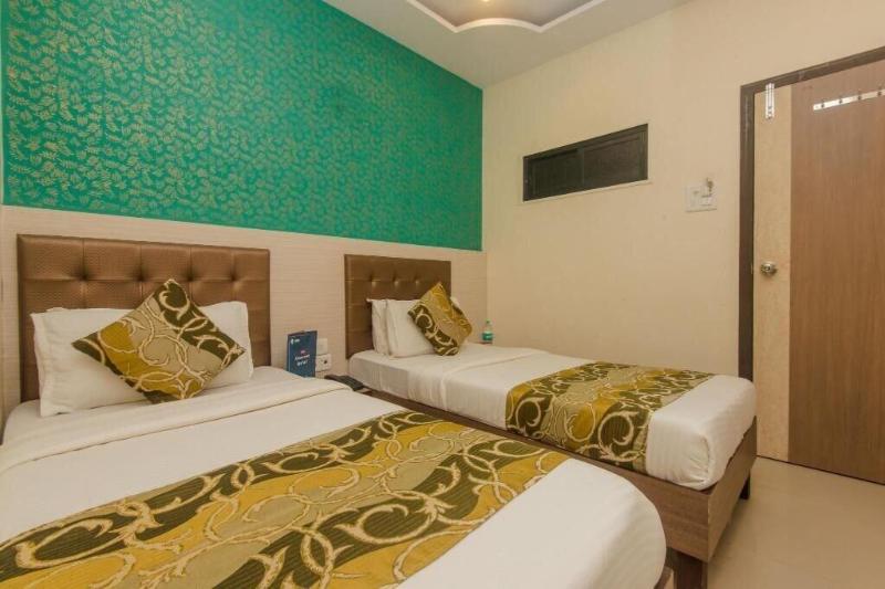 Hotel Golden Park image