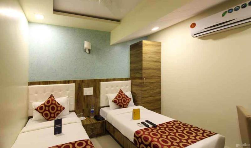 Hotel Golden Park image